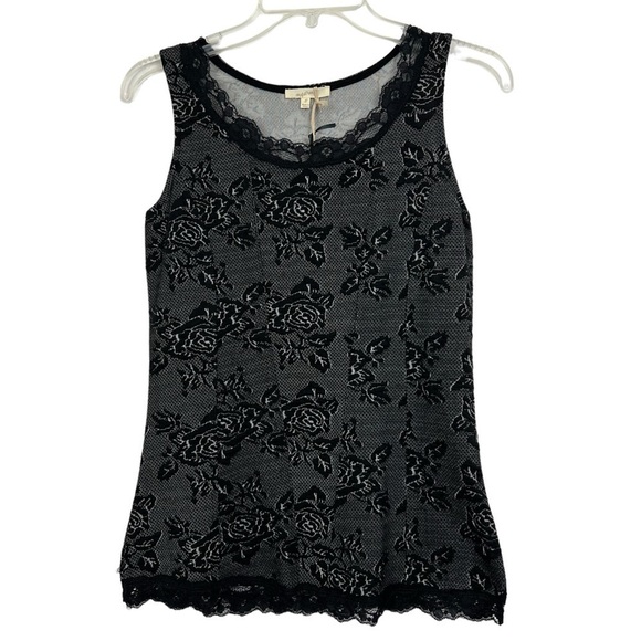 Mystree Tops - NWT Mystree Women’s Pullover Top Sz Small Multi Colors Lace Floral